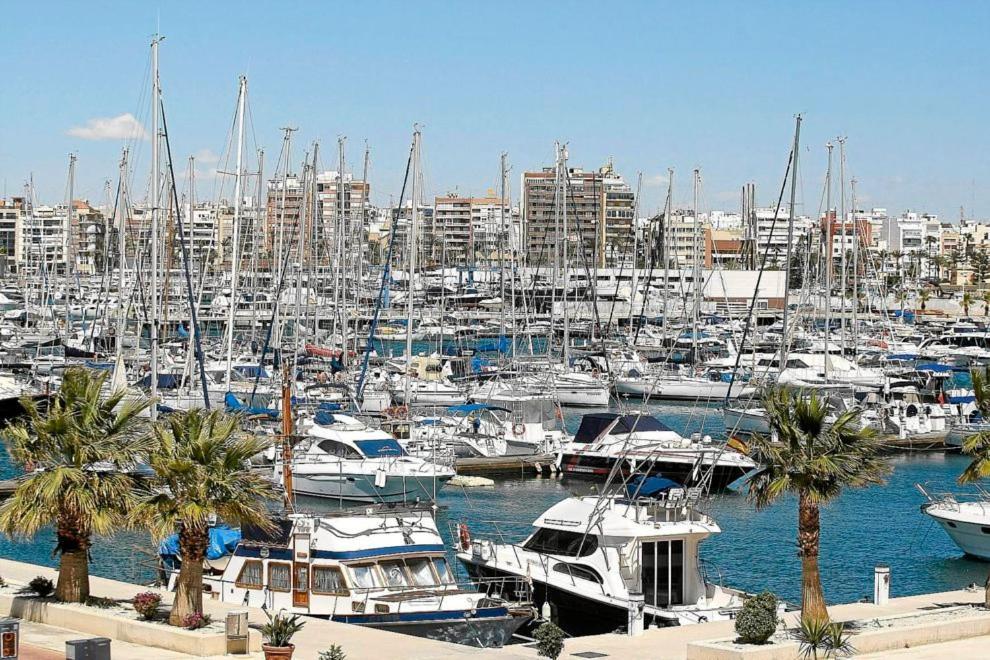 Ak Apartamento En Torrevieja Exterior foto