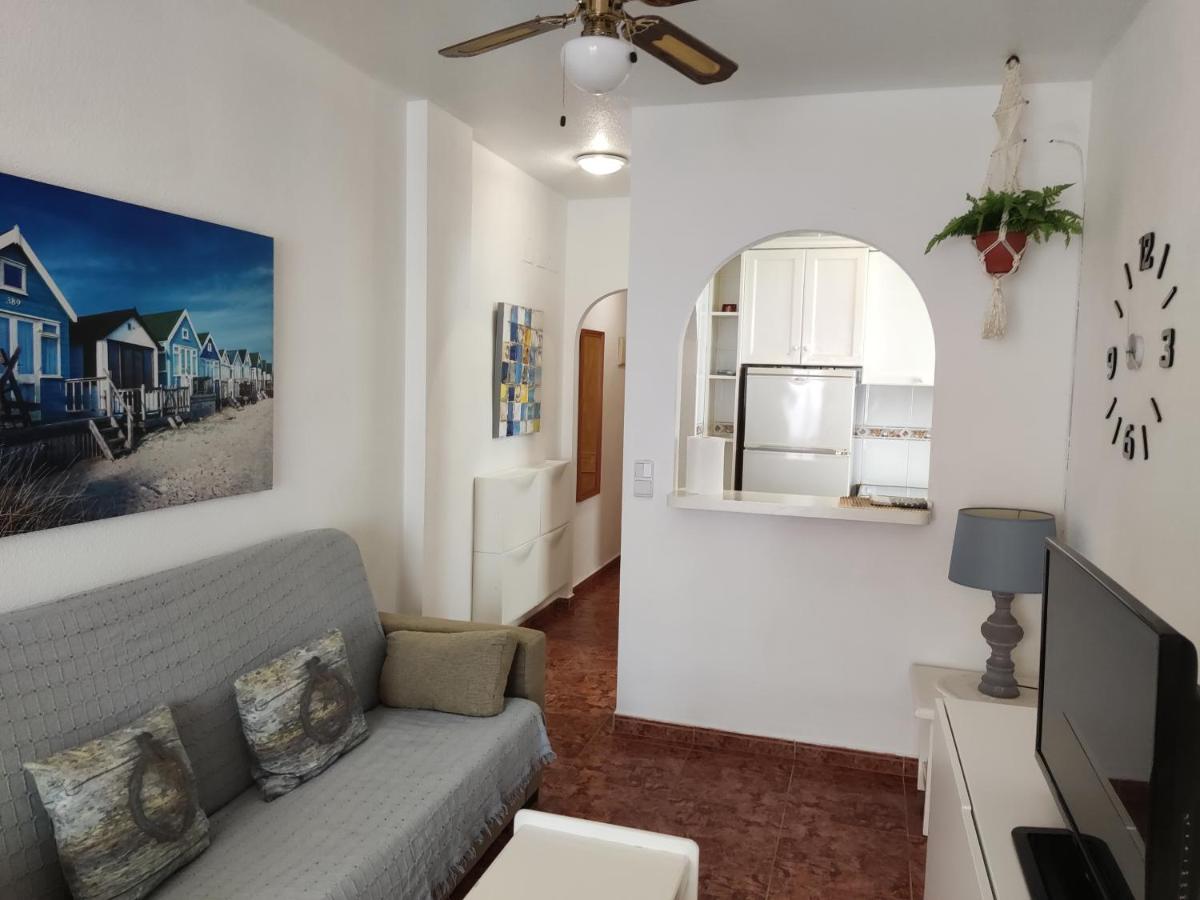 Ak Apartamento En Torrevieja Exterior foto